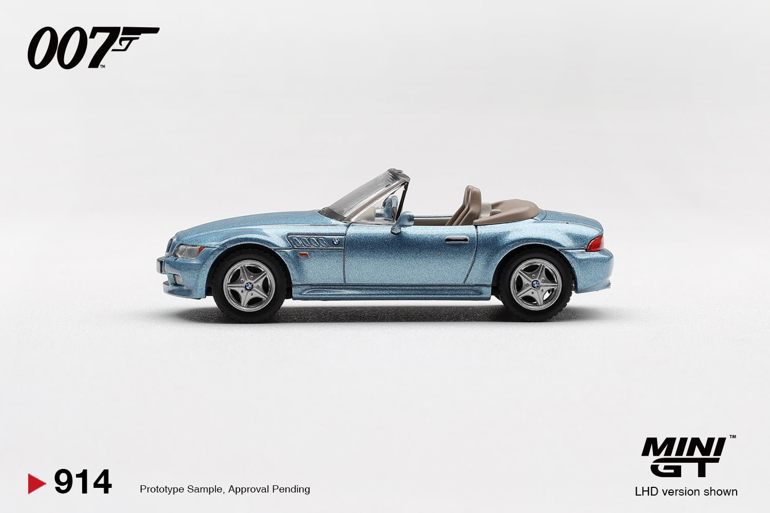 Mini GT #914 1/64 BMW Z3 "GoldenEye" English Blister Packaging