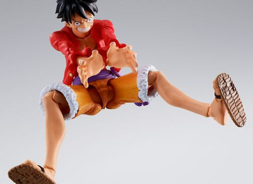 Load image into Gallery viewer, Bandai Tamashii S.H.Figuarts Monkey D. Luffy Onigashima Uchiiri Action Figure
