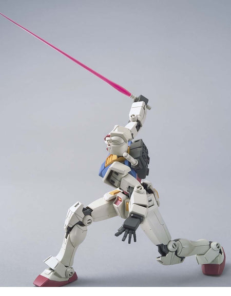 Bandai HG 1/144 RX-78-2 Gundam [Beyond Global] (Gundam Model Kits)