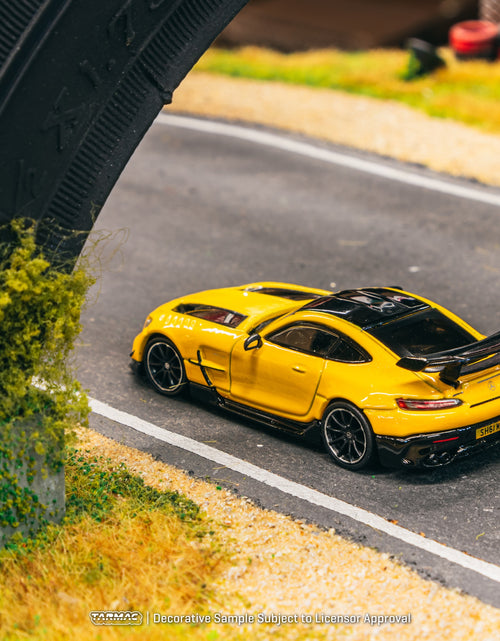 Load image into Gallery viewer, Tarmac Works 1/64 Mercedes-Benz AMG GT Black Series SHMEE150 Model

