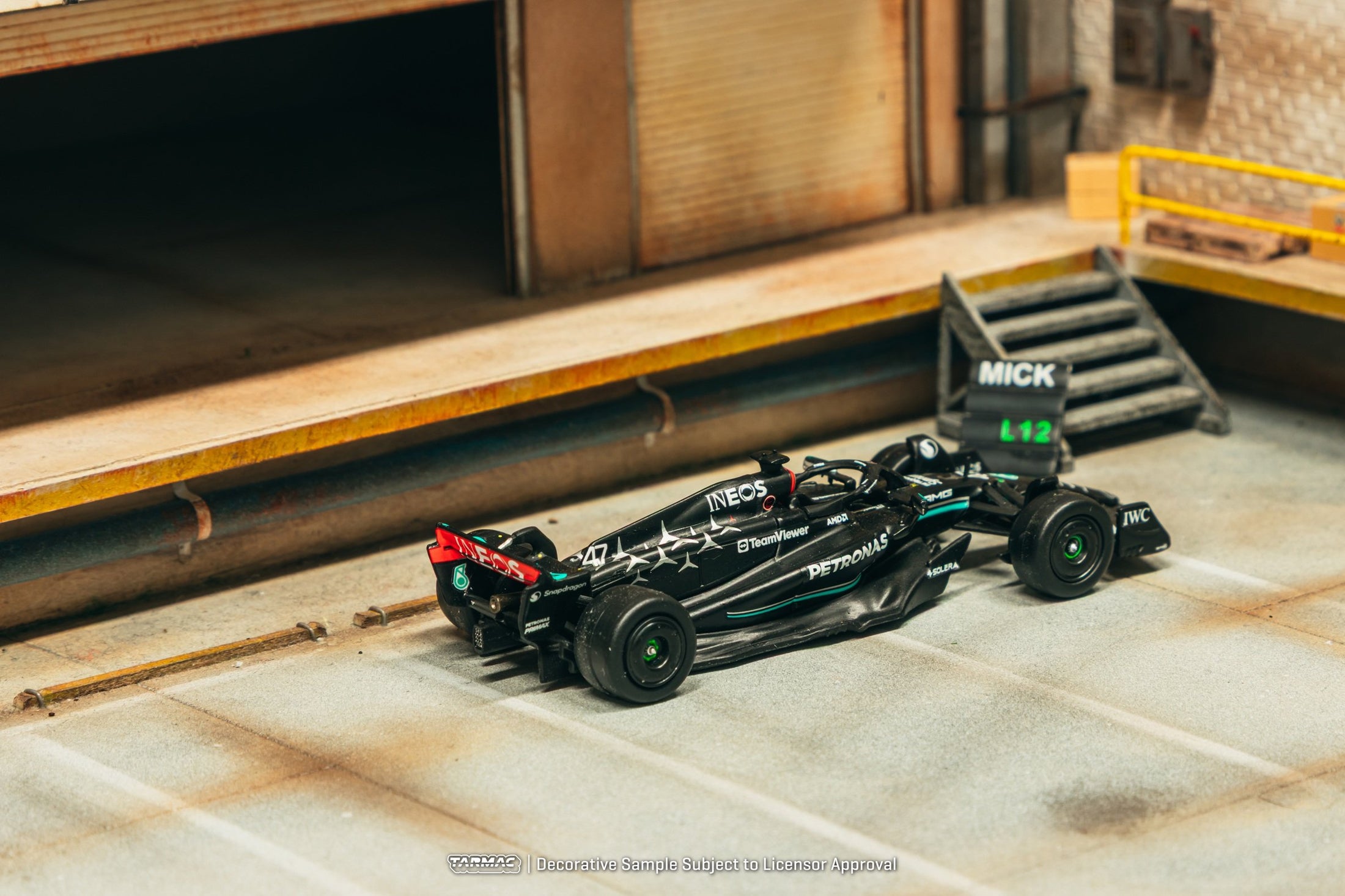 Tarmac Works 1:64 Mercedes-AMG F1 W14 E Performance  Spanish Grand