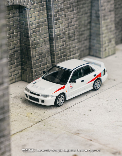 Load image into Gallery viewer, Tarmac Works 1/64 Mitsubishi Lancer RS Evolution White Lamley Model
