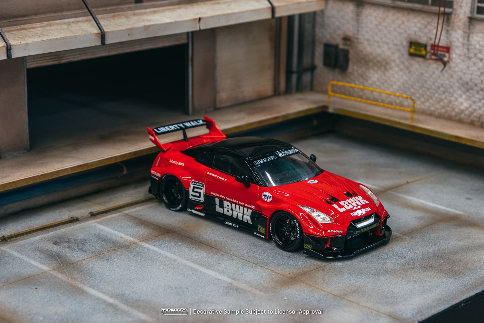 Tarmac Works 1/43 LB-Silhouette WORKS GT NISSAN 35GT-RR Silhouette