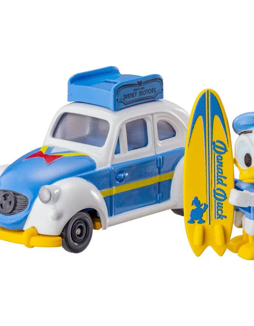 Load image into Gallery viewer, Takara Tomy Dream Tomica No.179 Disney Motors Runtotto Donald Duck
