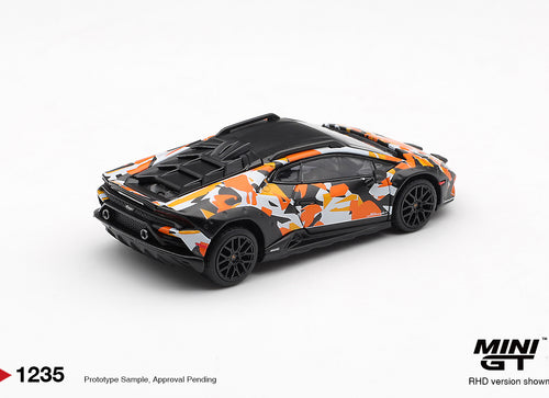 Load image into Gallery viewer, (Pre-order) Mini GT MGTS0026 Lamborghini Huracán Sterrato All Terrarin Set Model
