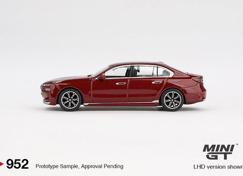 Load image into Gallery viewer, Mini GT #952 1/64 BMW i7 xDrive60 Aventurin RHD Diecast Model Car
