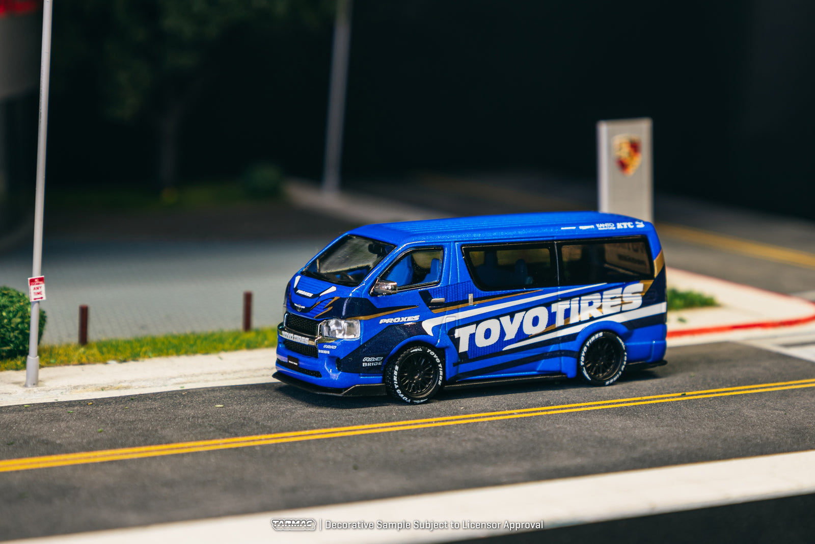 Tarmac Works 1/64 Toyota Hiace Widebody Toyo Tires Model Truck