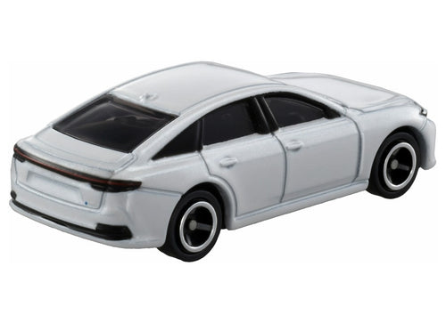 Load image into Gallery viewer, Takara Tomy Tomica #62 1/66 Toyota Crown Sedan Die-cast Model Car

