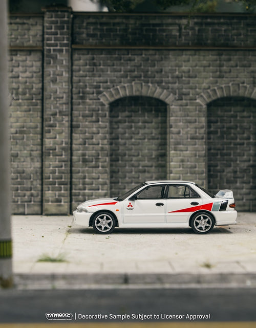 Load image into Gallery viewer, Tarmac Works 1/64 Mitsubishi Lancer RS Evolution White Lamley Model

