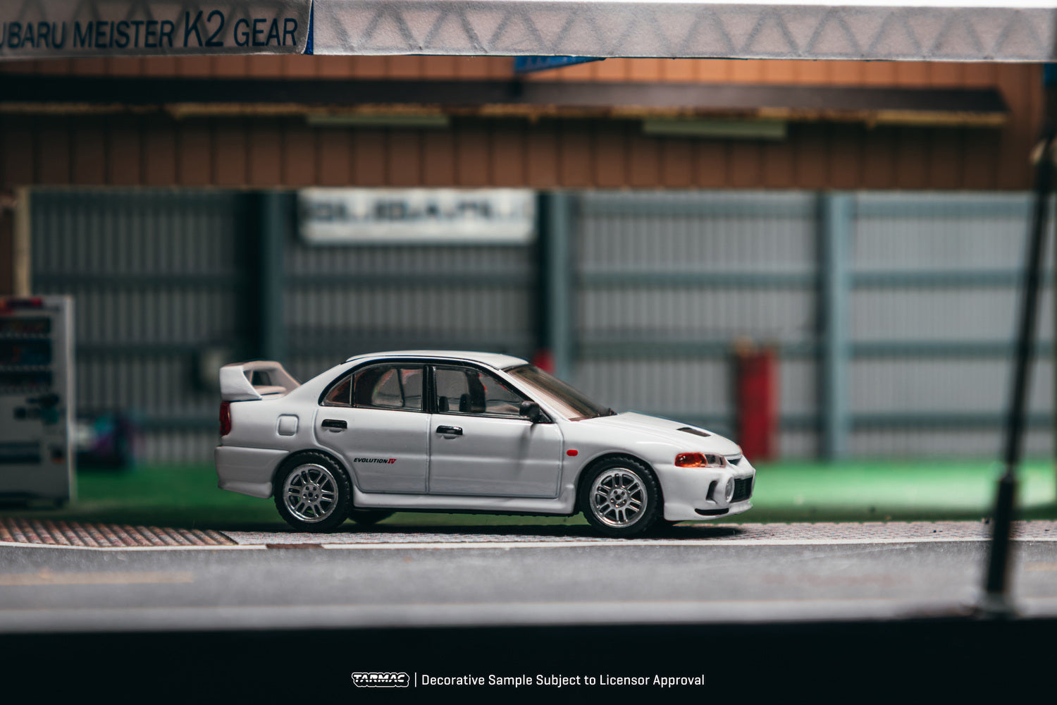 (Pre-order) Tarmac Works 1/64 Mitsubishi Lancer RS Evolution IV White Diecast