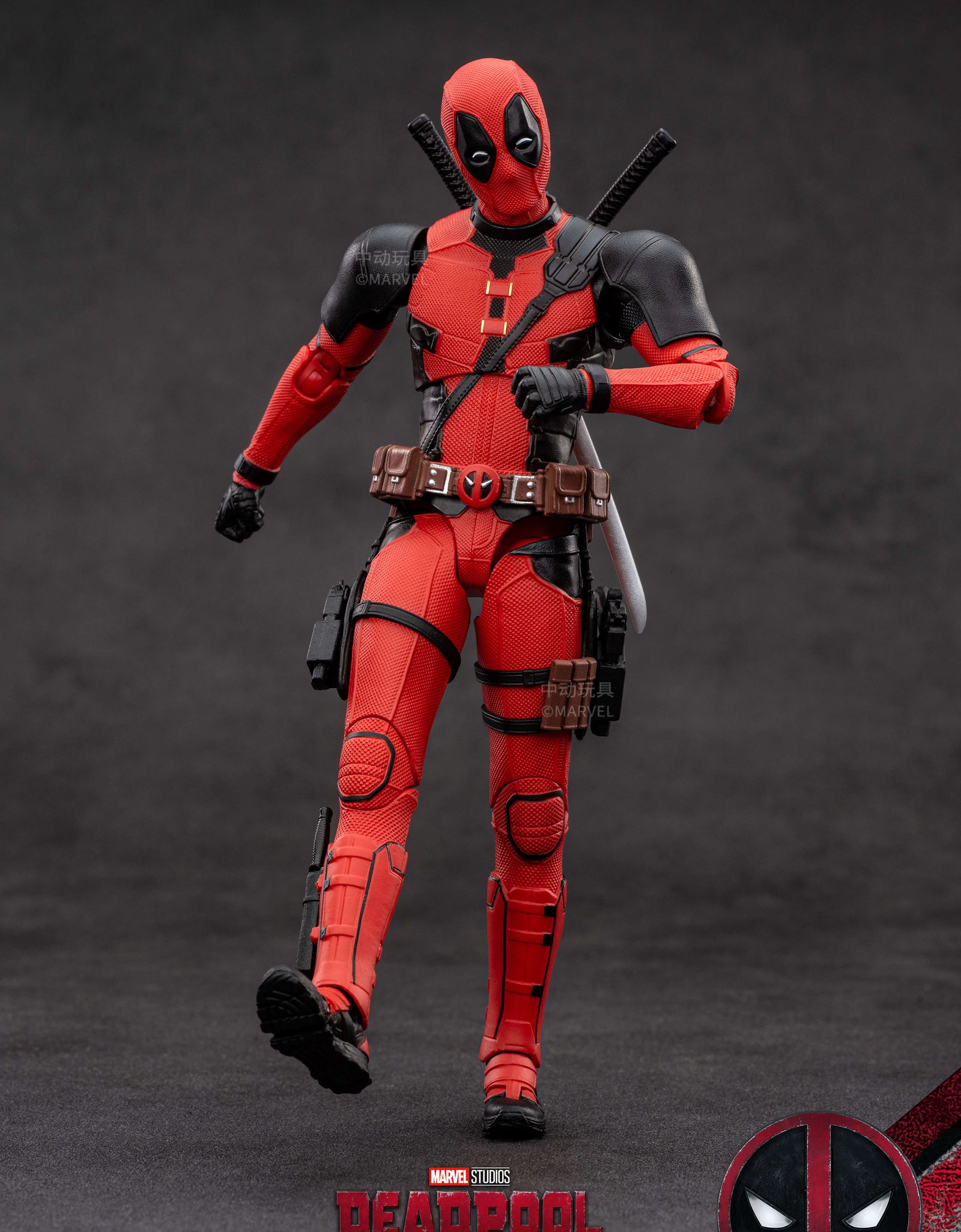 ZD Toys Marvel Deadpool & Wolverine 1/10 6-inch Deadpool Action Figure set