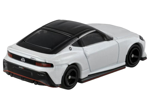 Load image into Gallery viewer, Takara Tomy Tomica Die-cast Model Car 1/65 No.88 Nissan Fairlady Z Nismo
