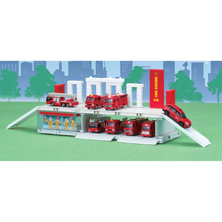 Takara Tomy Tomica World Tomica Town Fire Fighter Station (w/ Tomica Car x 1)