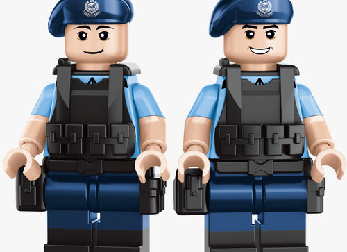 Load image into Gallery viewer, Royal Toys City Story RT72 Hong Kong Police Tactical Unit Coaster 18 Seats Carrier Block 460pc
