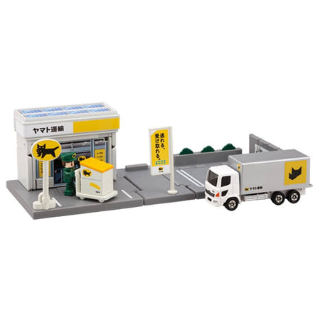 Takara Tomy TOMICA World Town Yamato Transport Sales Office Playset with Car