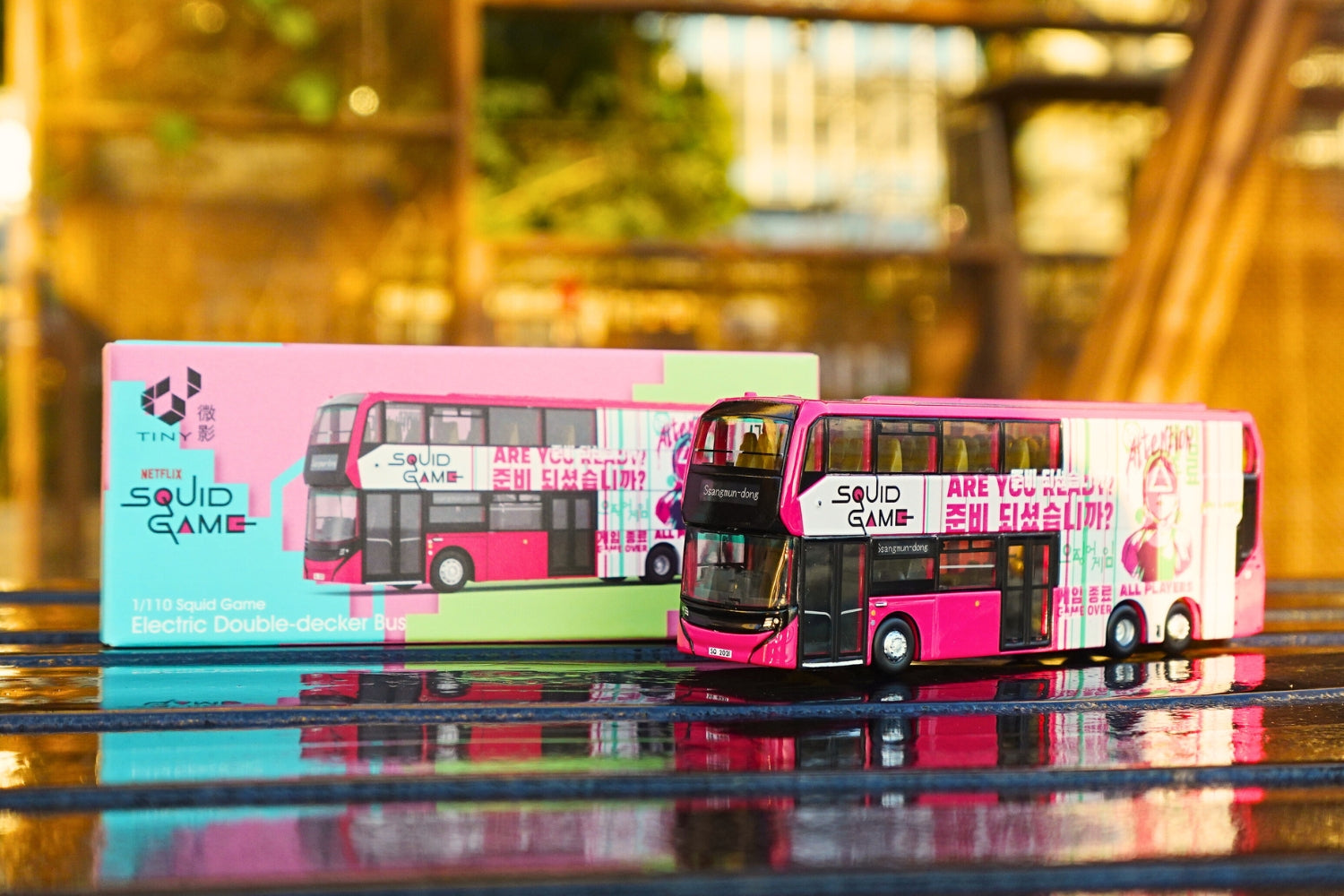 Tiny City 1/110 Die-cast Model Car - Enviro500EV Electric Bus (Squid Game S2)