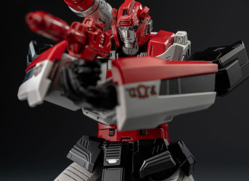 Load image into Gallery viewer, Threezero Transformers MDLX Red Alert Action Figure 20cm
