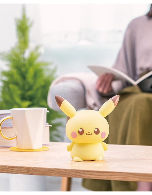 Load image into Gallery viewer, Takara Tomy Pokemon PokePiece Pokepeace Puni Kyun Light Pikachu
