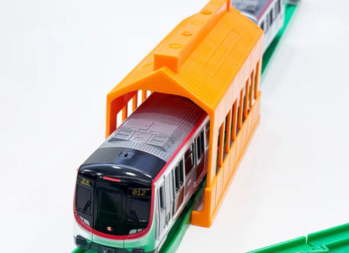 Load image into Gallery viewer, Takara Tomy Plarail Hong Kong MTR Passenger Train Kwun Tong Line Q Set
