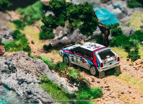Load image into Gallery viewer, (Pre-order) Tarmac Works 1/64 Lancia Delta HF Integrale Safari Rally 1992 Car
