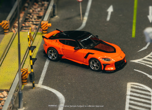 Load image into Gallery viewer, Tarmac Works 1/64 Nissan VeilSide FFZ400 Fairlady Z Orange with Card

