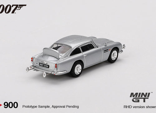 Load image into Gallery viewer, Mini GT #900 1/64 007 Aston Martin DB5 Goldfinger with Poster Cards
