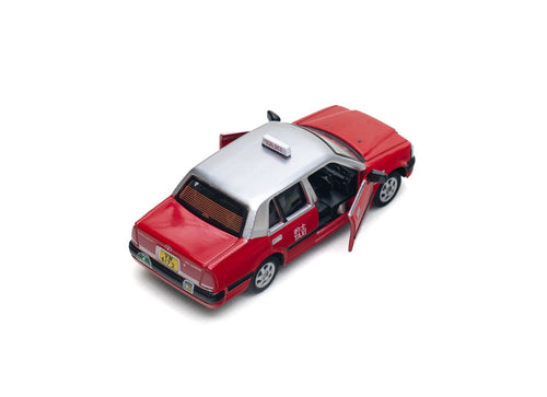 Load image into Gallery viewer, Tiny City 01 Die-cast Model Car 1/64 Toyota Crown Comfort Hong Kong Taxi VM6172
