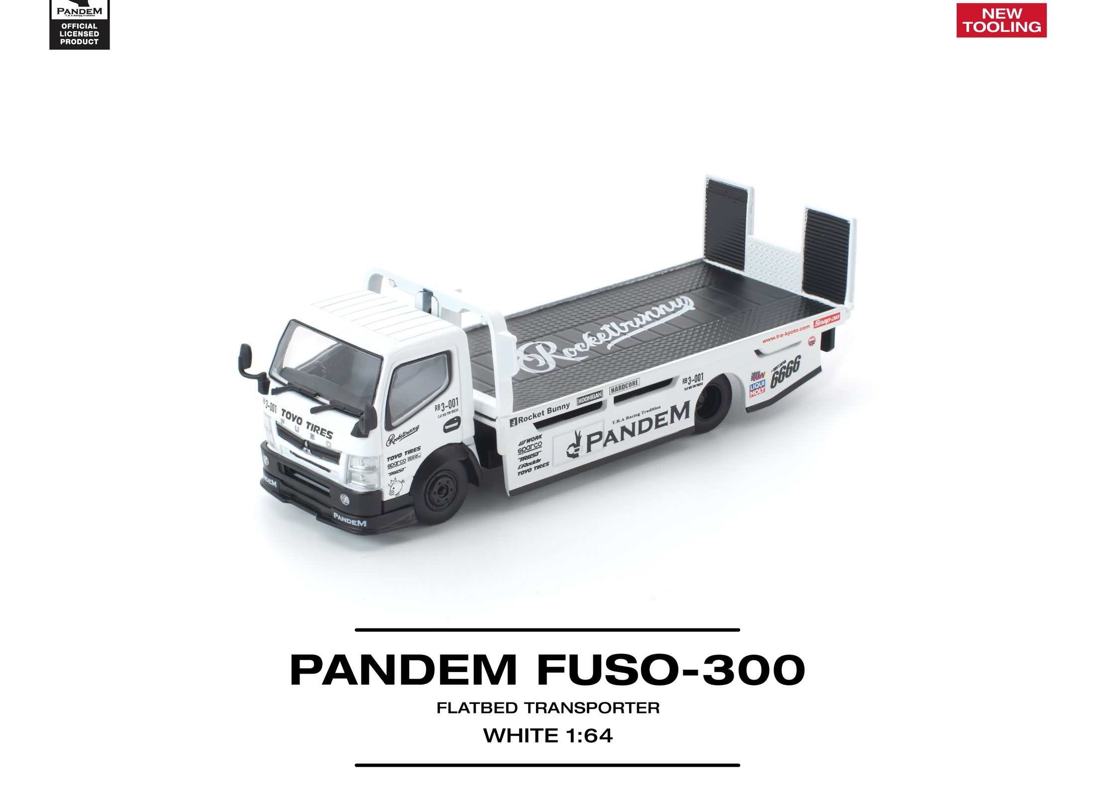 (Pre-order) POP race pandem fuso 300 flatbed transporter white new tooling