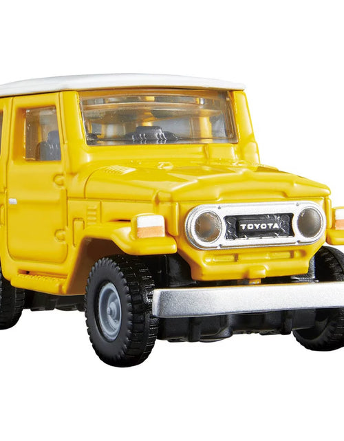 Load image into Gallery viewer, Takara Tomy Tomica Premium No.04 Toyota Land Cruiser Diecast Model Car
