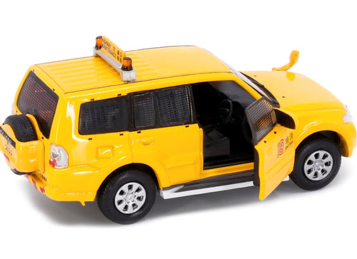 Load image into Gallery viewer, Tiny City 113 Die-cast Model Car - Mitsubishi Pajero 2015 Shun Yuen
