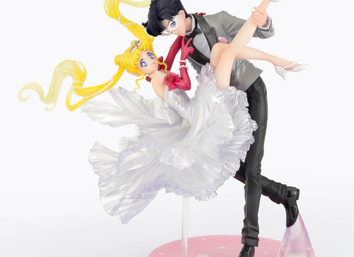 Load image into Gallery viewer, Bandai Figuarts ZERO Chouette Tamashii Figure USAGI &amp; TUXEDO MASK Moonlight Glow
