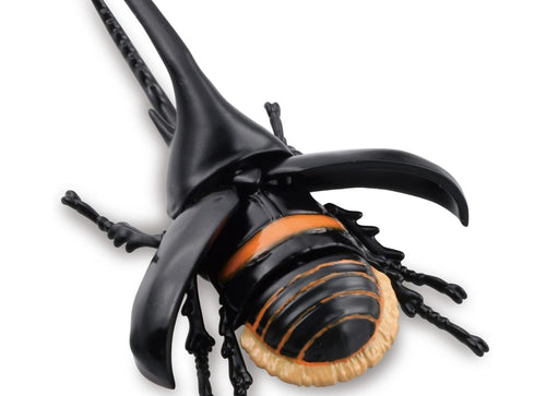 Load image into Gallery viewer, Takara Tomy Ania AL-39 Neptune Beetle Insect Series Action Figure
