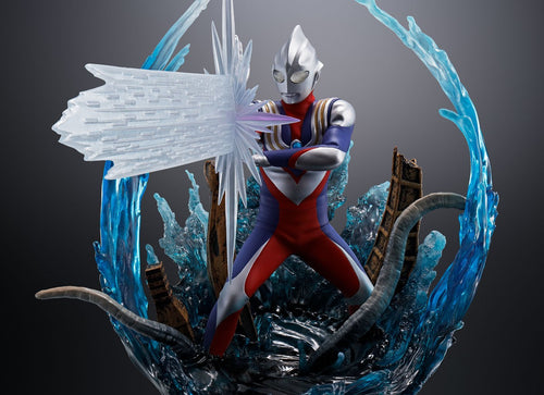 Load image into Gallery viewer, Bandai Figuarts ZERO [Extra Battle] - Ultraman Tiga Multi Type Figure
