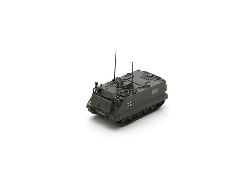Load image into Gallery viewer, Schuco 1/87 Die-Cast Tank M113 German Army Model Car

