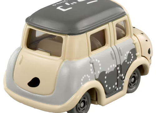 Load image into Gallery viewer, Takara Tomy Dream Tomica Diecast Model Car - SP Chiikawa Sea Otter Rakko
