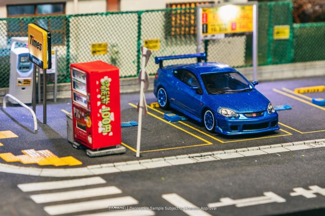 Tarmac Works Honda Integra TYPE R DC5 Custom Blue Metallic Model Car
