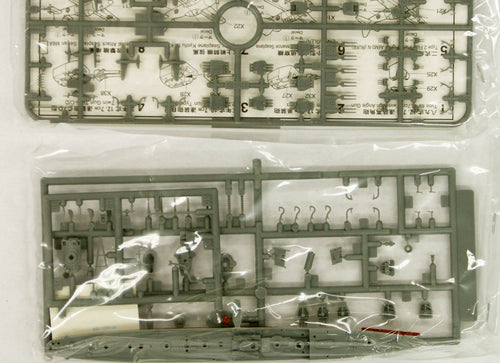 Load image into Gallery viewer, Tamiya #31406 1/700 IJN Japanese Navy Destroyer AKATSUKI Plastic Model kit
