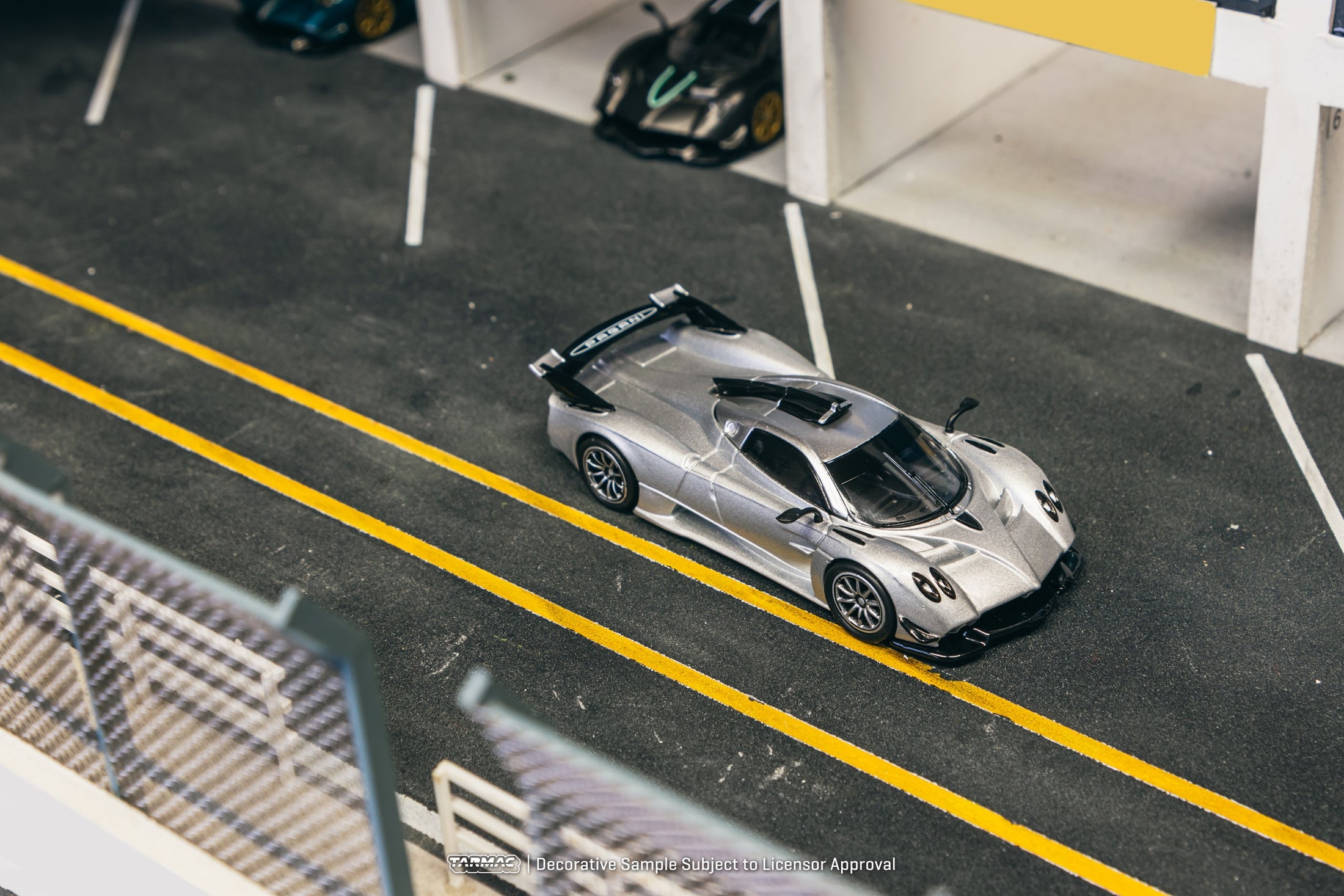 Tarmac Works 1/64 Pagani Huayra R Satin Silver Diecast Model Car