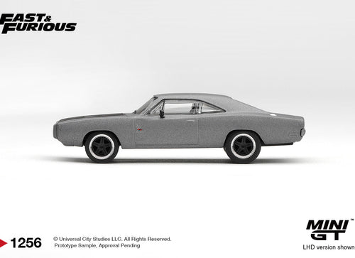 Load image into Gallery viewer, (Pre-order) Mini GT #1256 Fast &amp; Furious Dodge Charger Fast Five Dominic Toretto
