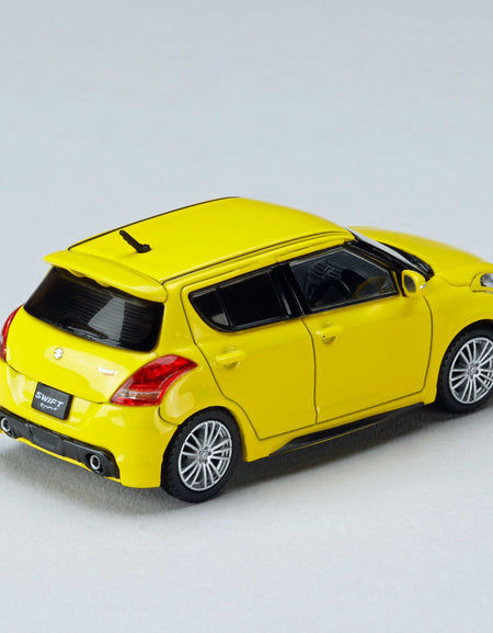 Hobby JAPAN 1/64 SUZUKI SWIFT SPORT ZC32S AERO PARTS CHAMPION YELLOW