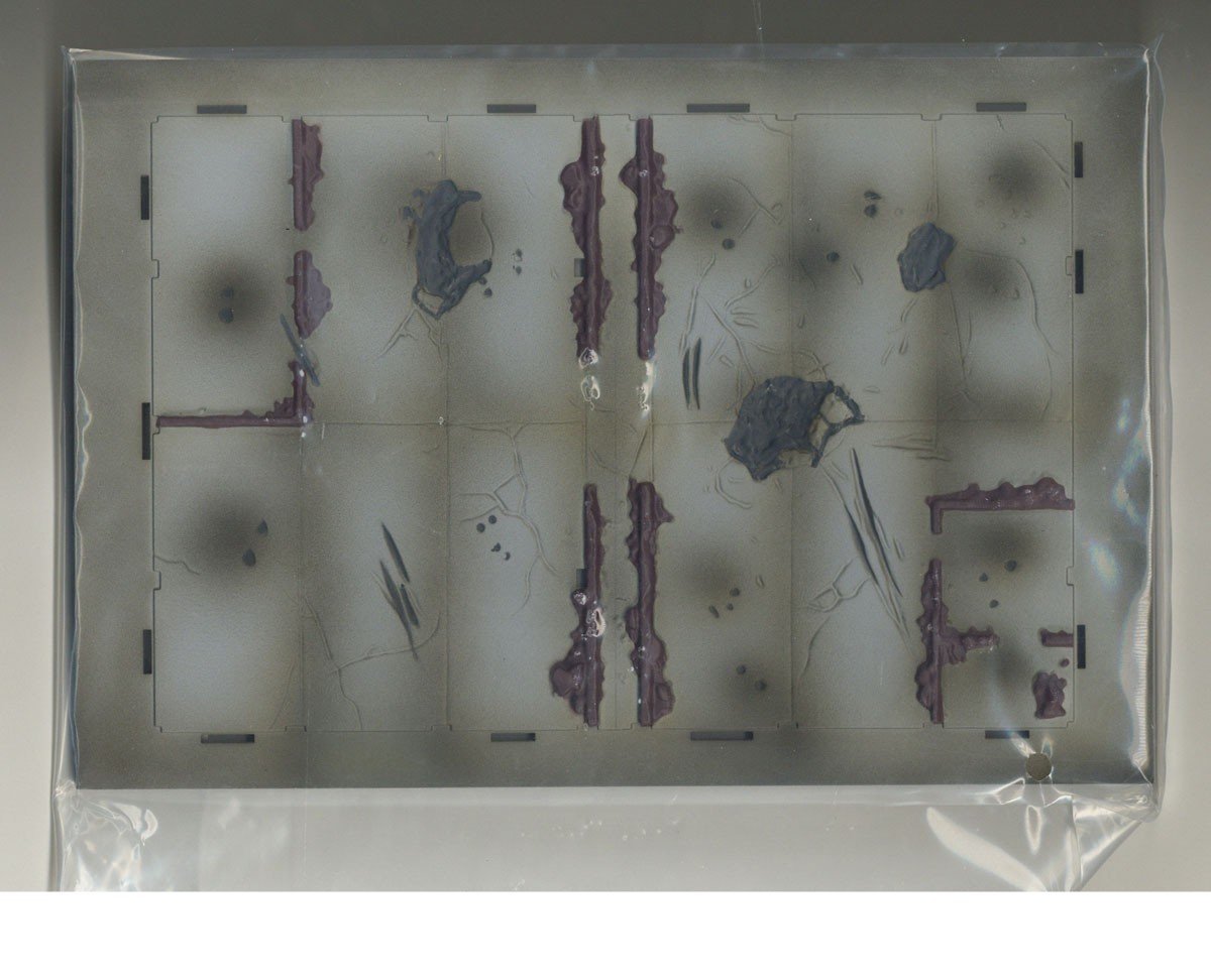 Takara Tomy TOMYTEC Diorama 1:144 -  Dio Com-DCM12 Decayed Warehouse