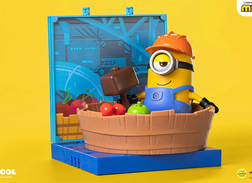 Load image into Gallery viewer, Blokees Minions PreCool Jelly Factory Stuart the Jelly Maker Model Kit - #3

