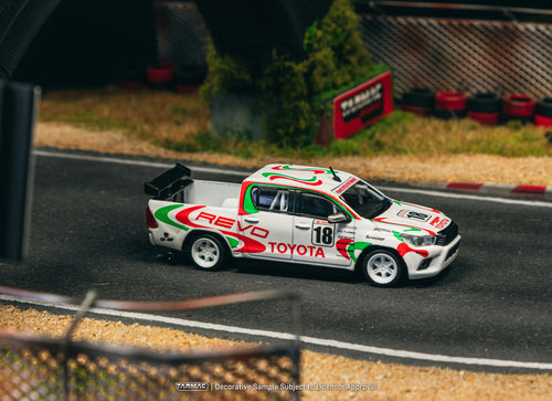 Load image into Gallery viewer, Tarmac Works 1/64 Toyota Hilux White Diecast Model Car
