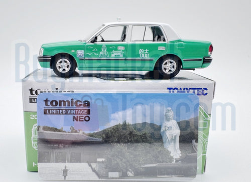 Load image into Gallery viewer, Takara Tomy Tomytec Limited Vintage NEO Toyota Crown Comfort HK Taxi Green
