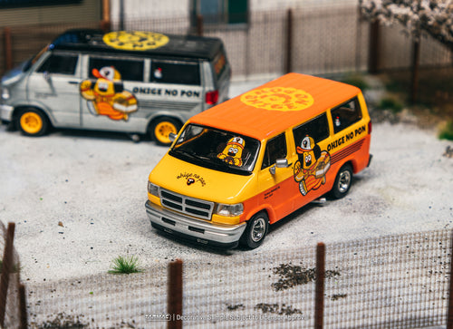Load image into Gallery viewer, Tarmac Works 1/64 Dodge Van OHIGE no PON Diecast Model Car
