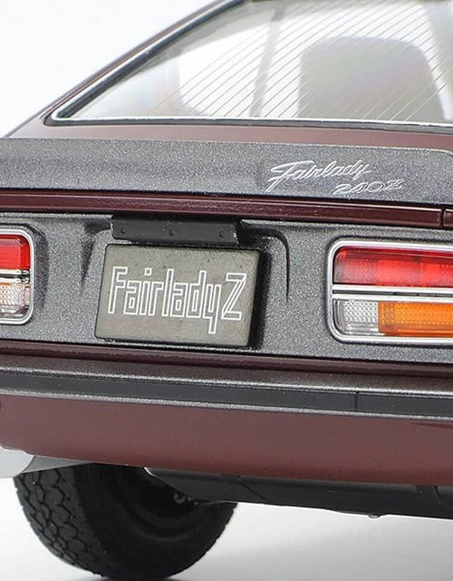 Load image into Gallery viewer, Tamiya #24360 1/24 Sport Car Series - NISSAN Fairlady 240ZG Model Kit
