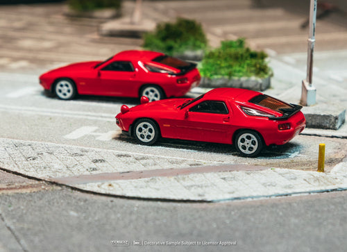 Load image into Gallery viewer, (Pre-order) Tarmac Works Porsche 928 S Red 1/64 Diecast Model Car

