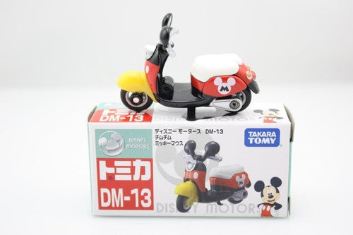 Load image into Gallery viewer, Takara Tomy Disney Motors Tomica DM013 Mickey Mouse Japan Diecast Toys Car
