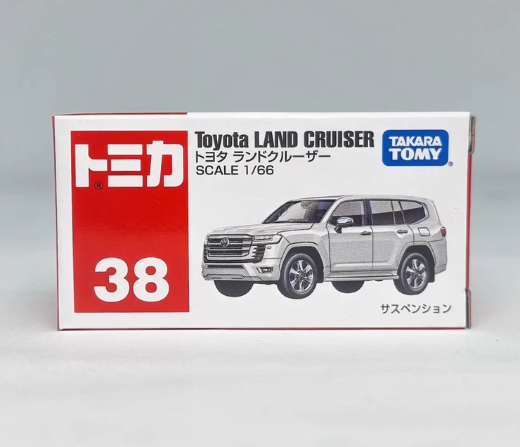 Takara Tomy Tomica No.38 1:66 Toyota LAND CRUISER Die-cast Model Car