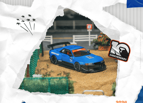 Load image into Gallery viewer, Tarmac Works Nissan Skyline (R32) Widebody 10th Anniversary Ver.
